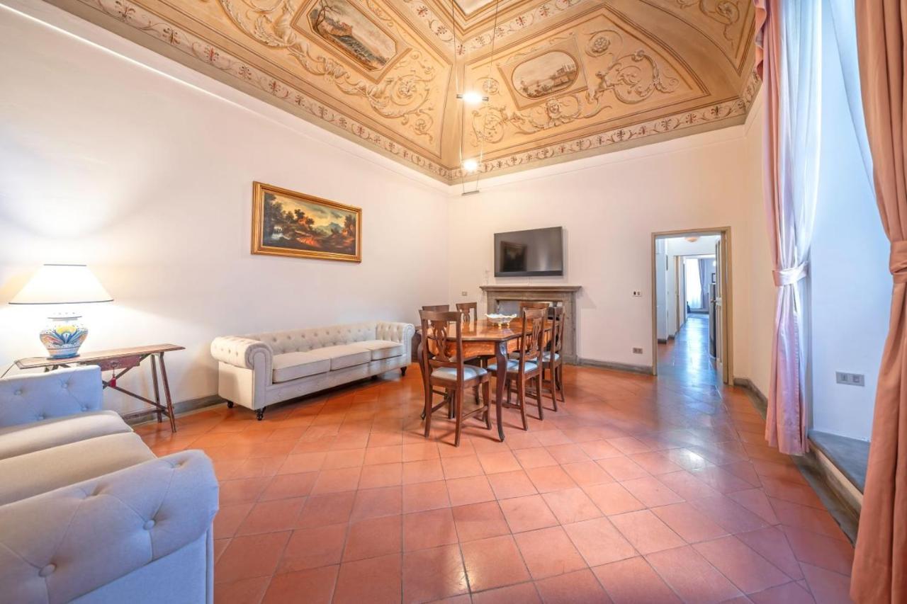 Raffaello - M&M Holiday House Perugia Bagian luar foto