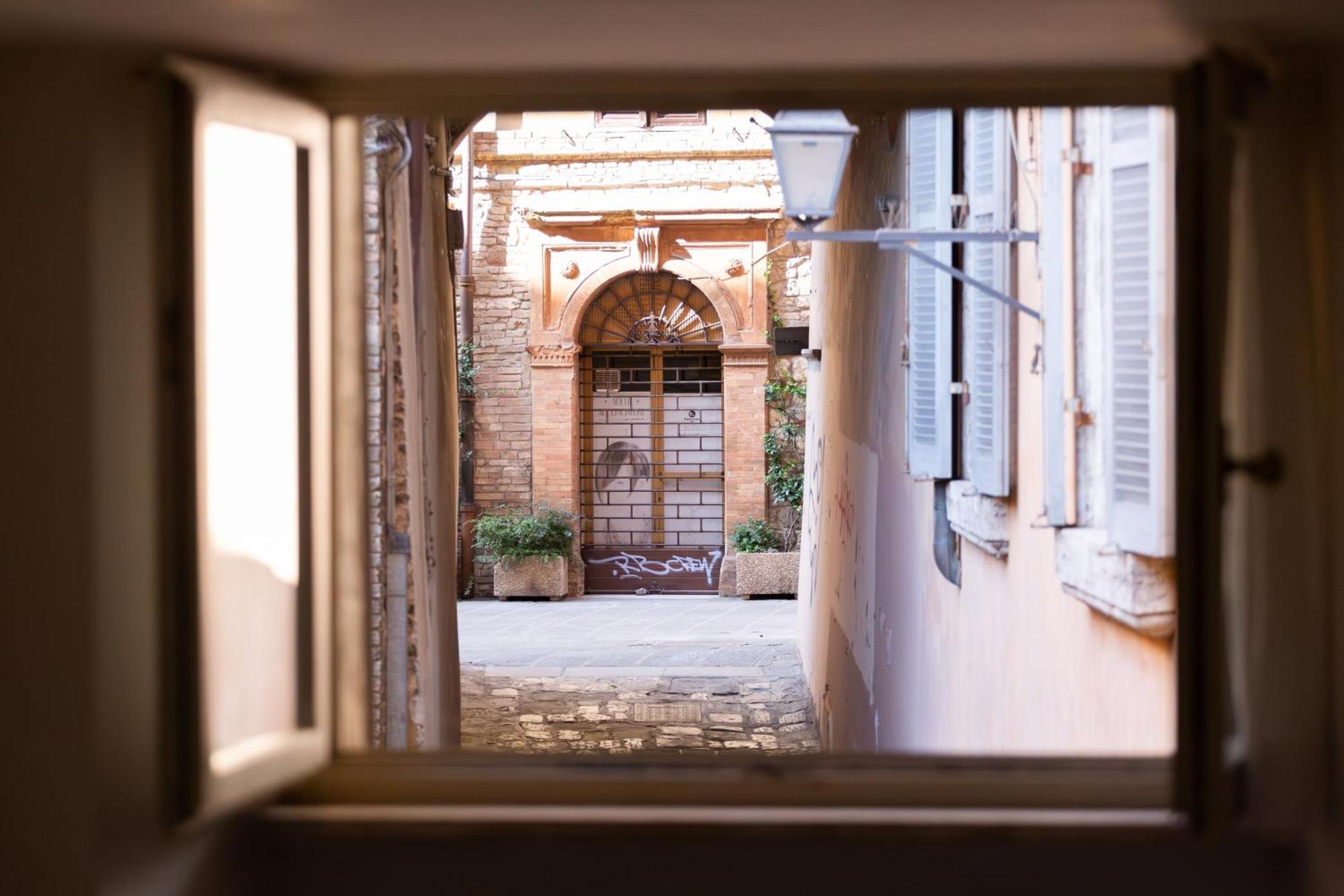 Raffaello - M&M Holiday House Perugia Bagian luar foto